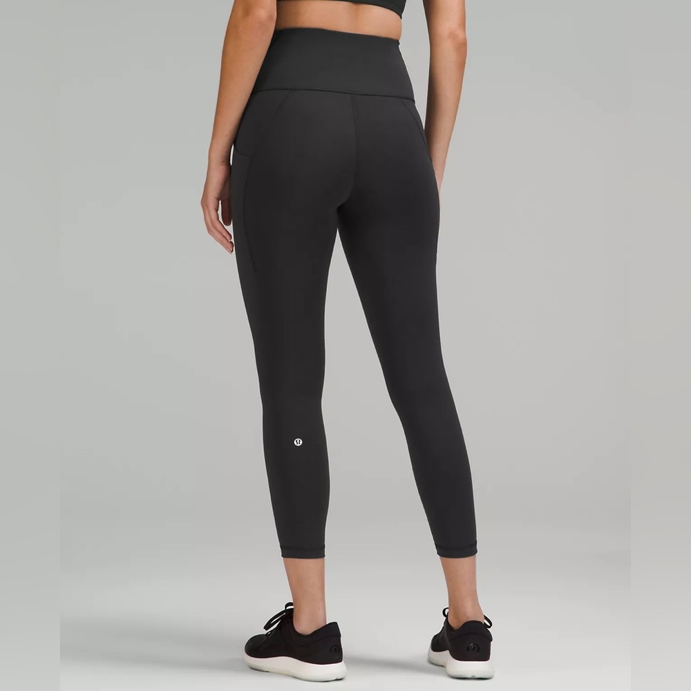 ▪️NWT Lululemon Wunder Train HR Leggings w/ Pockets - 25”